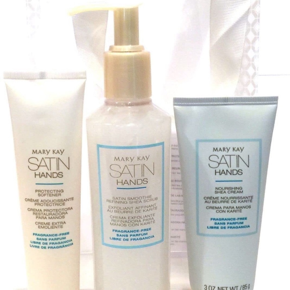 Mary Kay Satin Hands Set